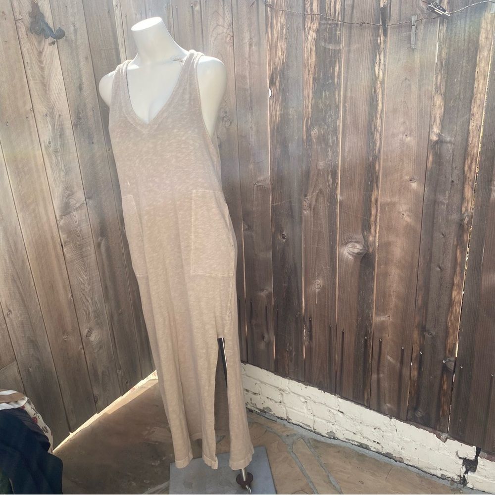 FREE PEOPLE Beach Maxi Dress Sleeveless V Neck Side Slits size medium - Picture 2 of 9
